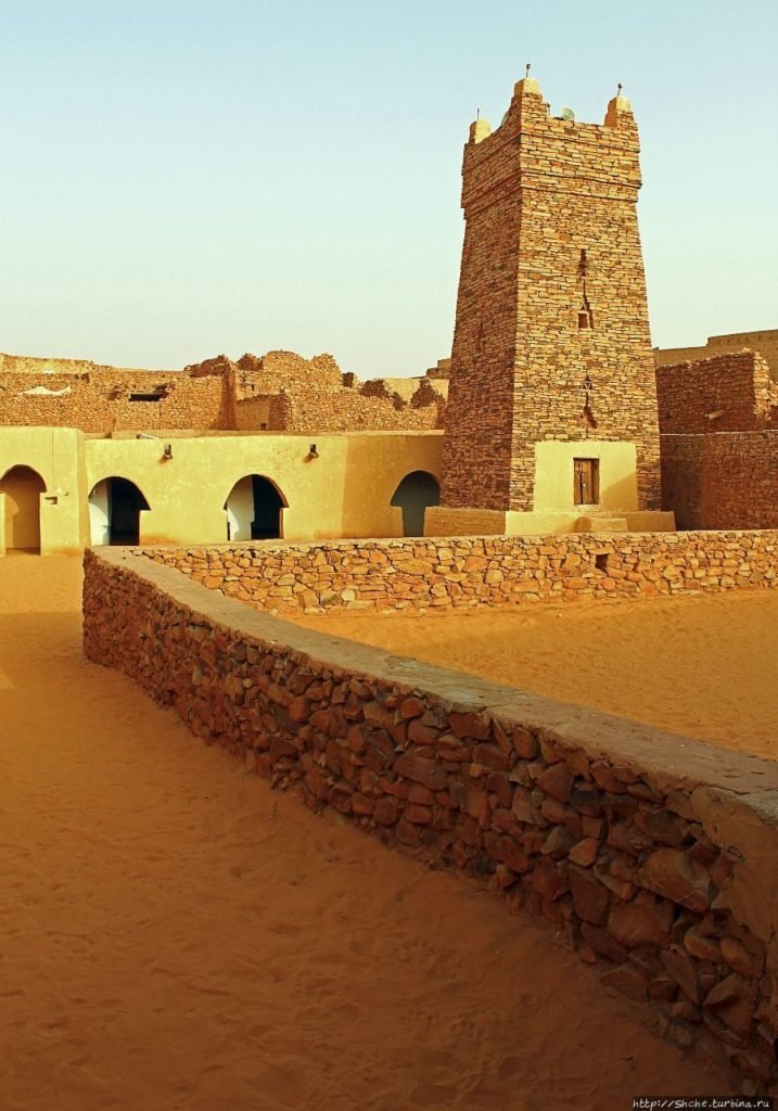 Шингеттиская соборная мечеть (Chinguetti Mosque)